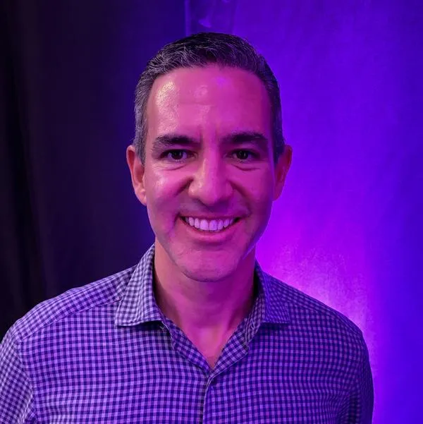 Negociazo de muy buena plata que selló David Vélez, presidente de Nubank