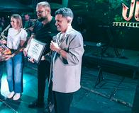 Jorge Celedón recibió reconocimiento en México durante multitudinario concierto en Cadereyta