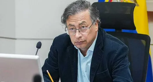 La disculpa de Petro por no llegar a importante cita: "No me despertaron"