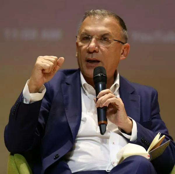 Roy Barreras juega al misterio y todavía no confirma si será candidato a la presidencia para las elecciones de 2026 por el Pacto Histórico.