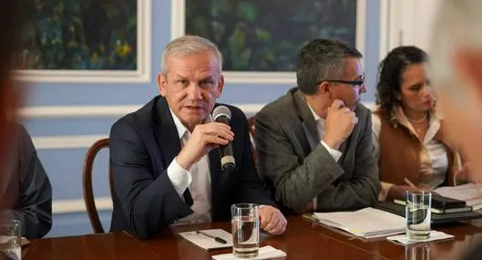tarjeta noticia