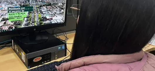 Secretaría de Movilidad ha denunciado 45 sitios falsos de Pico y Placa Solidario 