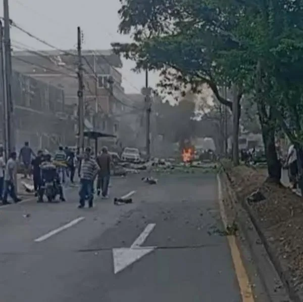 Atentado terrorista en base aérea Cali: personas piden ayuda