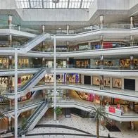 Centro comercial, en nota sobre restaurante que cierra en el Portal 80