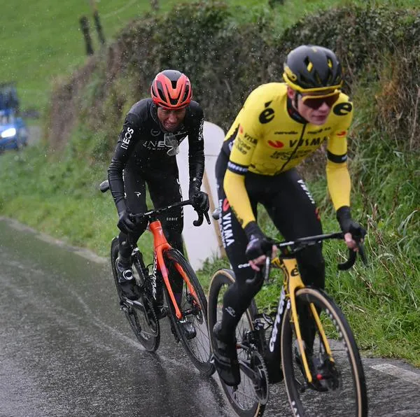 Jonas Vingegaard y Egan Bernal