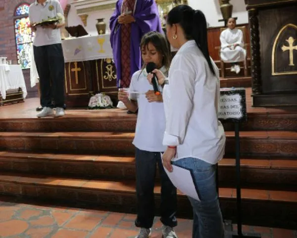 La ternura de Maité quedará grabada: sepelio de niña, de 6 años, quien murió ahogada en el Norte de Caldas