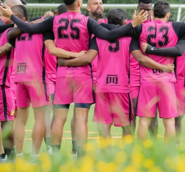 Deportivo Pereira se prepara para mantener su lugar entre los ocho en su visita a Envigado