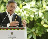 Petro pide frente común en Suramérica contra el "enemigo de la Amazonía", el narcotráfico