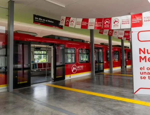 Vagón Escuela del Metro de Bogotá le abre sus puertas al pueblo Gitano Rrom 