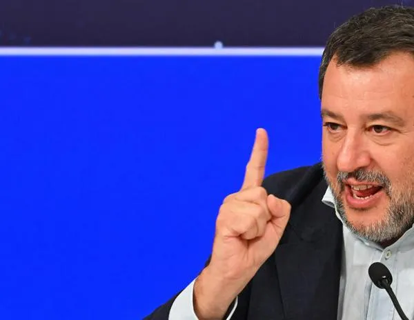 Francia convoca a embajadora italiana por comentarios "inaceptables" de Salvini contra Macron