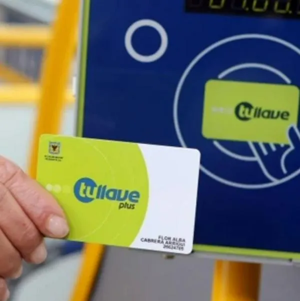 Foto de Tullave, en nota de que Transmilenio anunció cambio en punto clave desde 25 de agosto y aclaró cómo será