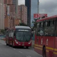 Transmilenio, paralizado en la avenida Caracas por un bus que se varó allá