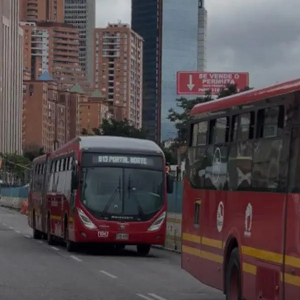 Transmilenio, paralizado en la avenida Caracas por un bus que se varó allá