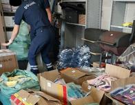 Fútbol: el negocio de las camisetas falsificadas, entre ahorros, riesgos sanitarios y crimen organizado