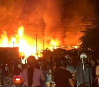 Incendio estructural en parqueadero del Eje Cafetero: se calcinaron carros y buses