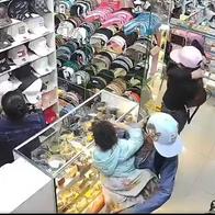 Robo en Bogotá: pareja usó a bebé de brazos para robar en San Victorino 