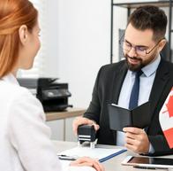 Cuánto vale la visa canadiense en pesos colombianos 2025: trámite y requisitos