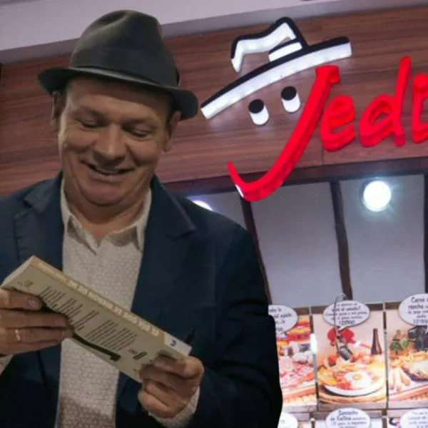 La cadena de restaurantes Don Jediondo entró en liquidación judicial y el humorista expresó su tristeza: lloró en Caracol Radio por sus empleados.