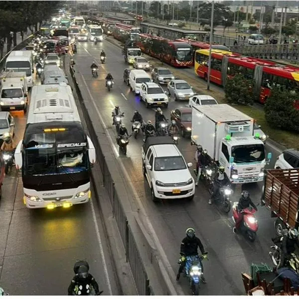 Autopista Sur en vivo hoy: hay trancones y cierres por fuga de gas