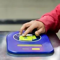 Pasaje de Transmilenio, en nota sobre que dejarán de darlos gratis a miles
