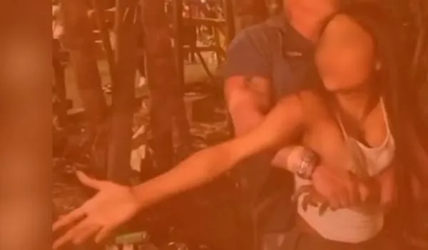 EN VIDEO: Extranjero retuvo a una mujer acusándola de robo en El Poblado