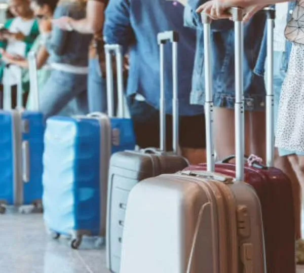 EE.UU. continúa como principal destino de colombianos, pero otros países ganan espacio
