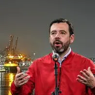 Llega a Colombia barco con el primer tren del metro; alcalde Galán lo confirmó