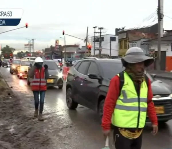 Tráfico Bogotá EN VIVO hoy: cómo está la Av. Américas y problemas Transmilenio