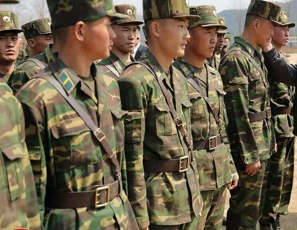 Corea del Norte: el régimen celebra a sus “kamikazes” caídos en Ucrania