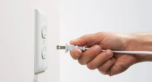 Cómo tener más enchufes en la casa sin tener que hacer remodelaciones caras