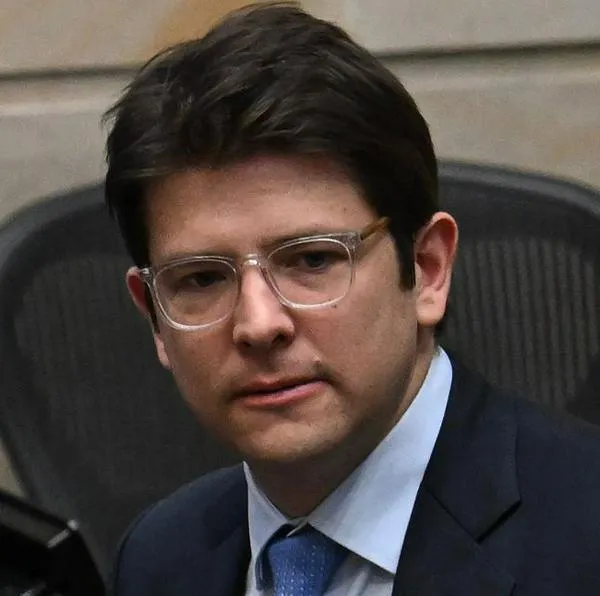La Fiscalía presentó detalles de la investigación por el magnicidio de Miguel Uribe, dejando en evidencia un presunto plan asesinar a los implicados.