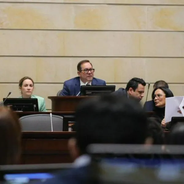 Alex Flórez usó ChatGPT en elección del magistrado de Corte Constitucional