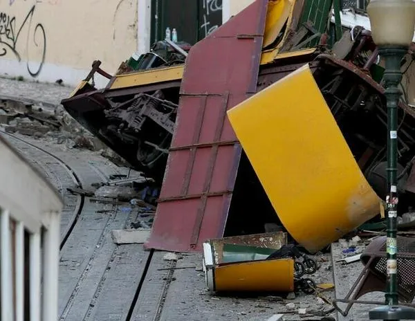 Asciende a 18 fallecidos el balance del accidente del funicular en Lisboa
