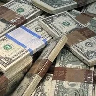 Inmigrante ganó platal en lotería EE.UU. y terminó padeciendo por papeles