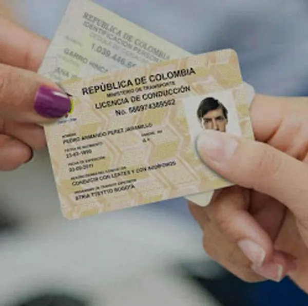Requisito adicional que necesitan estos ciudadanos para tramitar la licencia de conducción: Es obligatorio