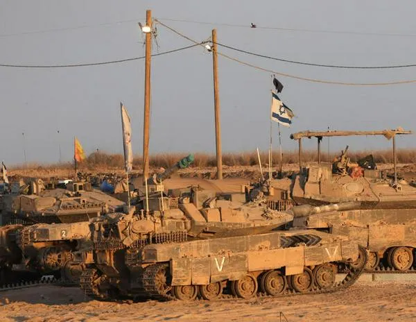Israel intensifica su ofensiva tras haber tomado el control de casi la mitad de la ciudad de Gaza