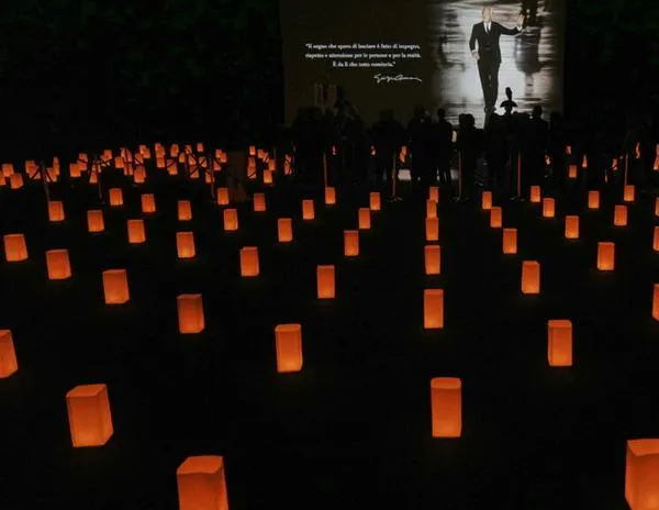 Multitudinario homenaje en Milán al diseñador Giorgio Armani