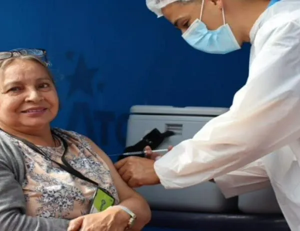  Puntos vacunación gratuita en Bogotá contra VPH, sarampión y más, 7 de septiembre 