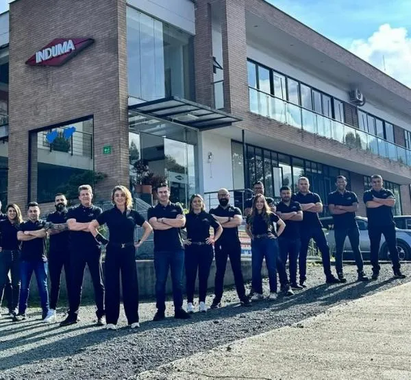 De $253 mil millones a $31 mil millones en ingresos: las 4 grandes empresas de un sector resisten en Caldas