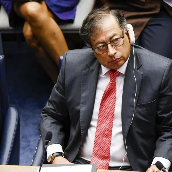 Parlamento Europeo emite resolución sobre Colombia y señala a la presidencia