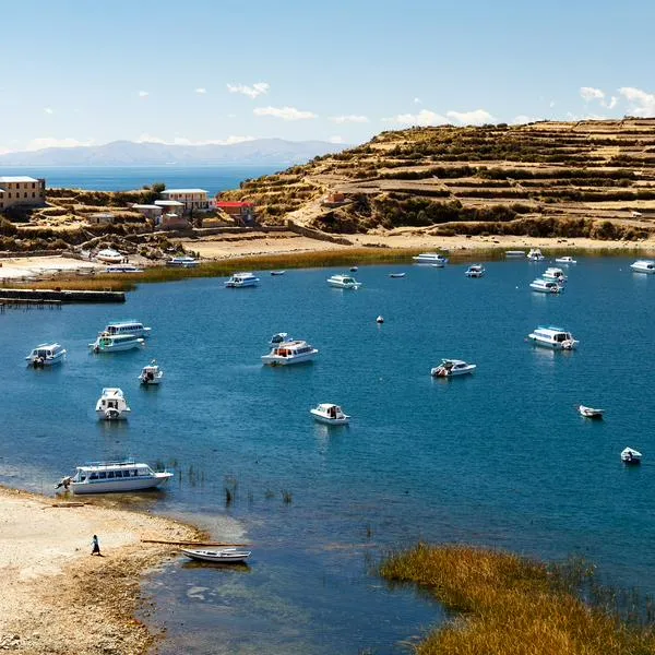 Lago Titica, en nota sobre que es el lago navegable más alto del mundo