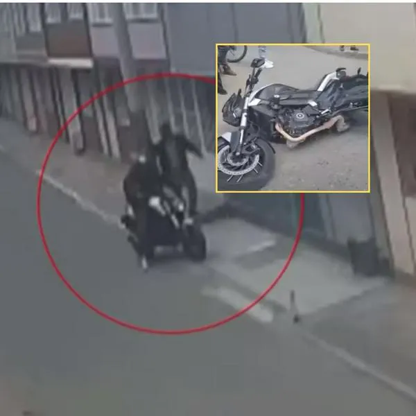 Bogotá robo hoy: motoladrón se estrella tras robar un celular en Kennedy Bogotá