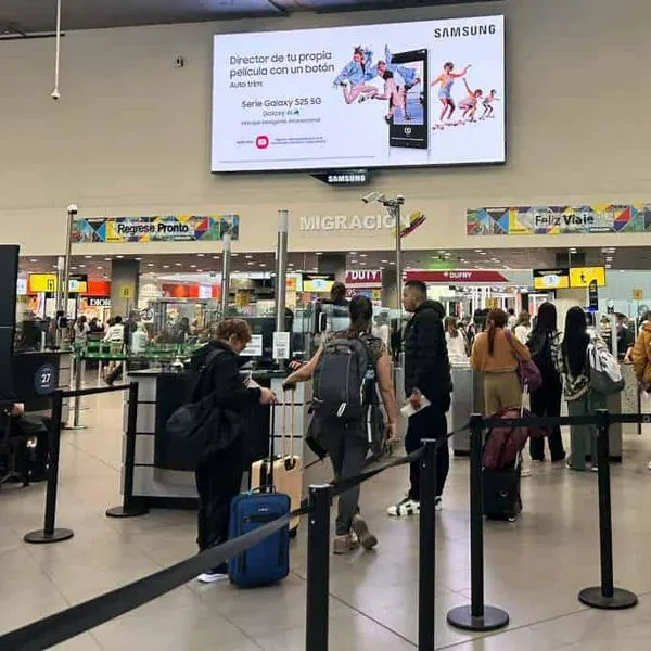 Precio de los tiquetes aéreos en Colombia podría bajar: esto se propone