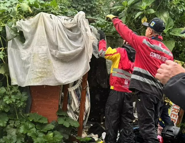 San Cristóbal continúa en la recuperación de espacio público: retiro de cambuches y limpieza de zonas 