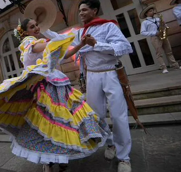 Qué hacer este fin de semana en Bogotá: conciertos, obras de teatro y más planes
