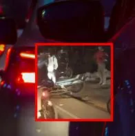 Se armó trancón por accidente en salida de Bogotá; ciclista herido tras choque