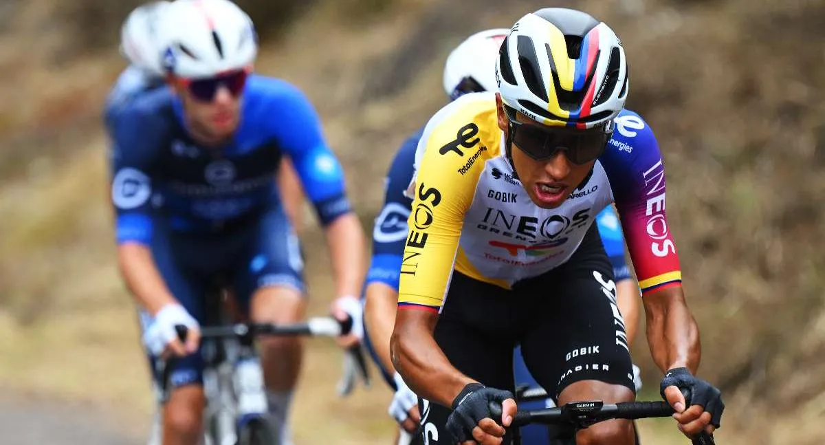Foto de Egan Bernal, en nota de que Egan Bernal en etapa 20 de Vuelta a España dio pelea en sorpresa, pero la sufrió