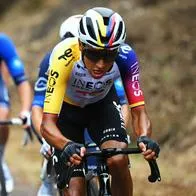 Foto de Egan Bernal, en nota de que Egan Bernal en etapa 20 de Vuelta a España dio pelea en sorpresa, pero la sufrió