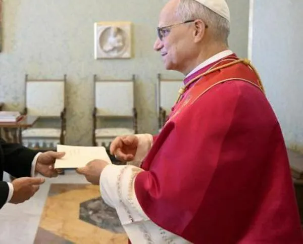 ¿De qué hablaron el papa León XIV y Brian Burch, embajador de Estados Unidos en el Vaticano?, léalo aquí