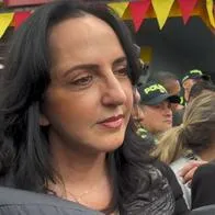 María Fernanda Cabal responde a María Claudia Tarazona por micrófono